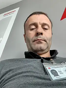 muscularsexy Adlı Modelin Web Kamerası Şovu