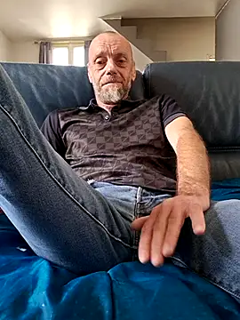 eddouxxx78: διαδικτυακό σόου στην κάμερα