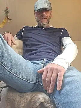 eddouxxx78's Webcam Show