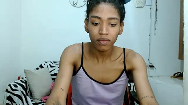 Webkamerová show angelamarie1