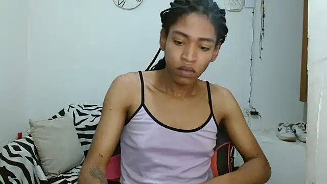 angelamarie1 Adlı Modelin Web Kamerası Şovu