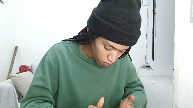 הופעת וובקאם של angelamarie1