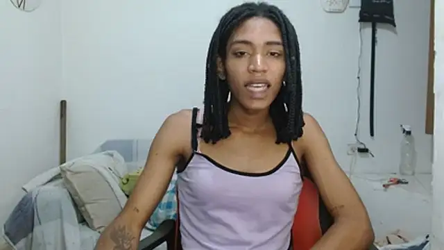 angelamarie1 Show in webcam