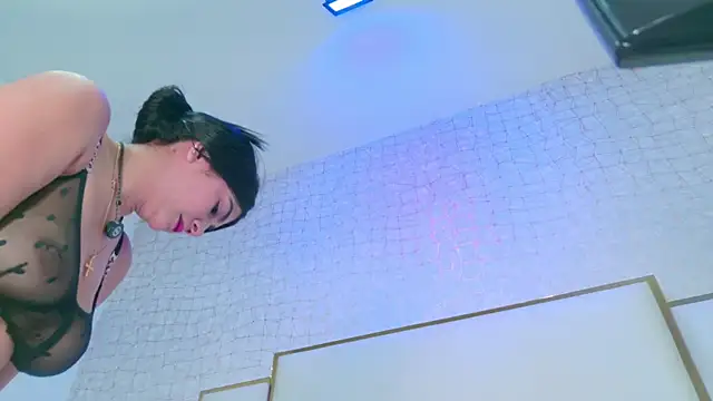 paola_rodriguez Adlı Modelin Canlı XXX Sohbeti