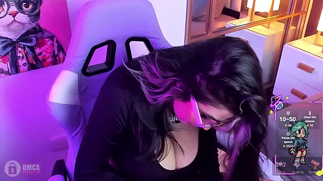 XXX chat uživo modela Roxy_clark