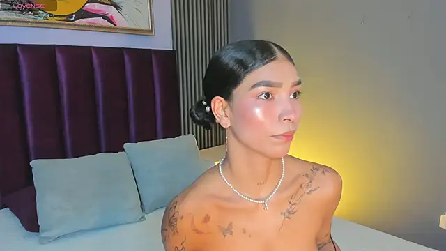 LauraAristizabal 网络视讯表演
