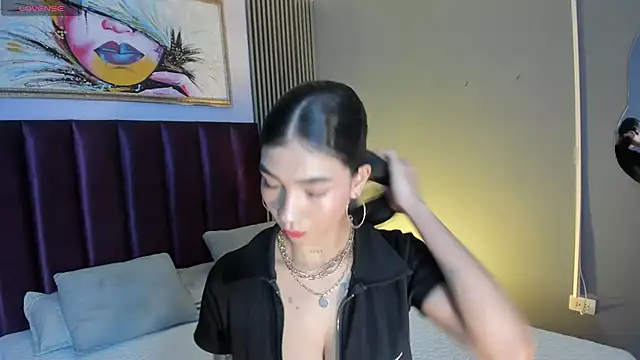 LauraAristizabal 网络视讯表演
