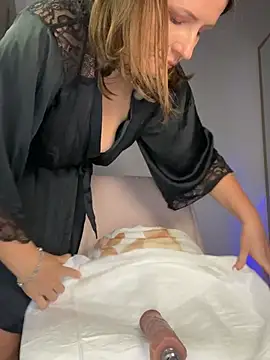 Show modela MaryJey na web-kameri