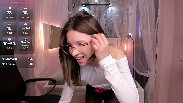 Chat +18 de MelaniGrand ao vivo