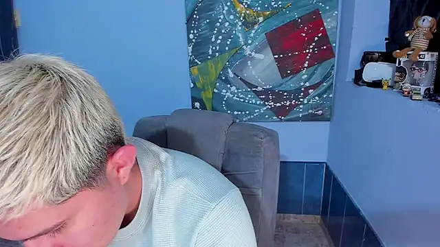 XXX chat uživo modela patrik_027