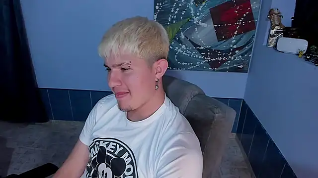 patrik_027's Webcam Show