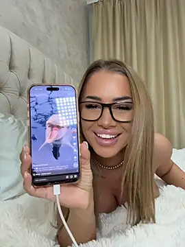 KirstieVegasn Webbikameraesitys