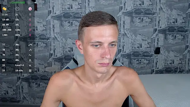 Show modela Oliver_Fresh na web-kameri