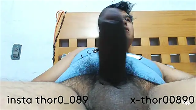thor000089: διαδικτυακό σόου στην κάμερα
