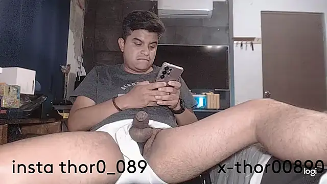 thor000089 Webcam show