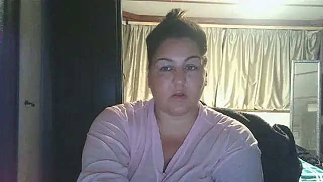 Sandra0011's Live XXX Chat