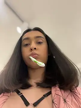 MiahWindsor webcam show