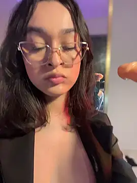 MiahWindsor Adlı Modelin Web Kamerası Şovu