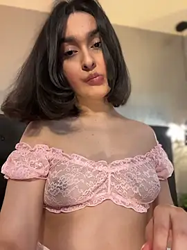 Show modela MiahWindsor na web-kameri
