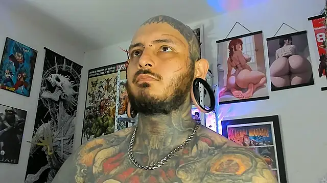 הופעת וובקאם של DEATHINK666XX