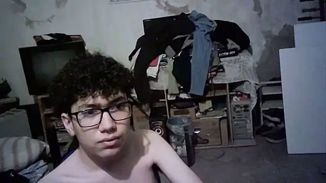 Emv2 Webcam-Show