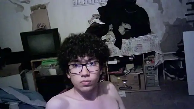 Emv2 Webcam Show