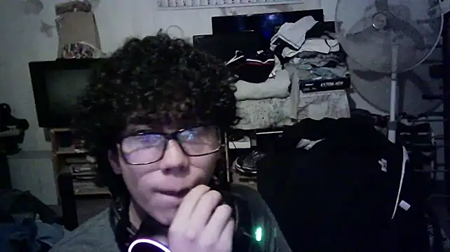 Emv2 Webcamshow