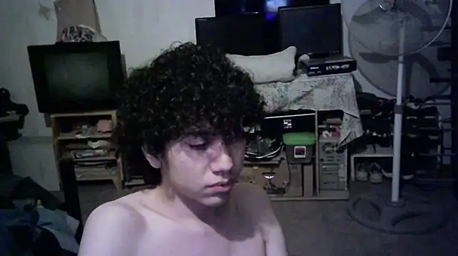 Emv2 webcam show
