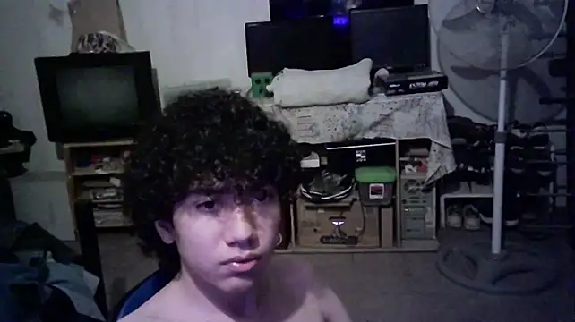 Emv2's Webcam Show