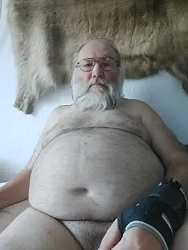 Pokazy przed kamerką – SexySantaC