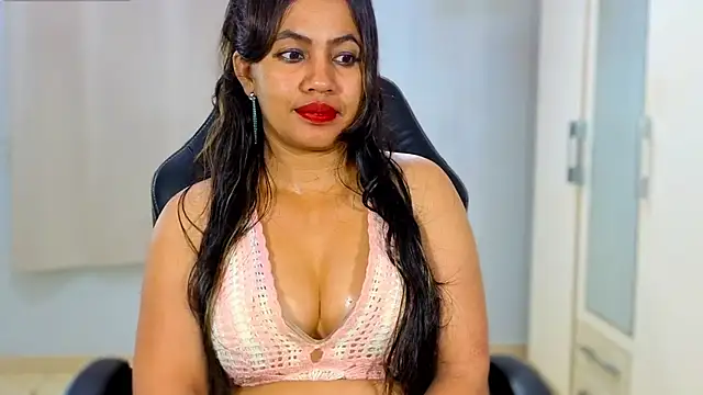 FannyXhot Show in webcam