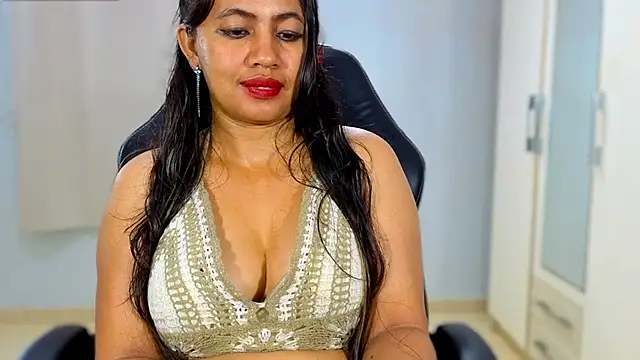 Chatroom XXX en direct de FannyXhot