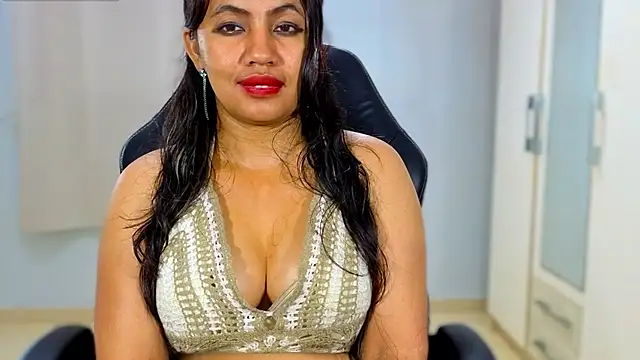 Chatroom XXX en direct de FannyXhot