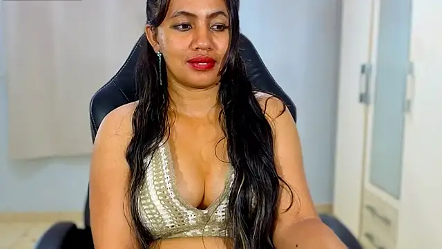 FannyXhot – Naživo XXX chat