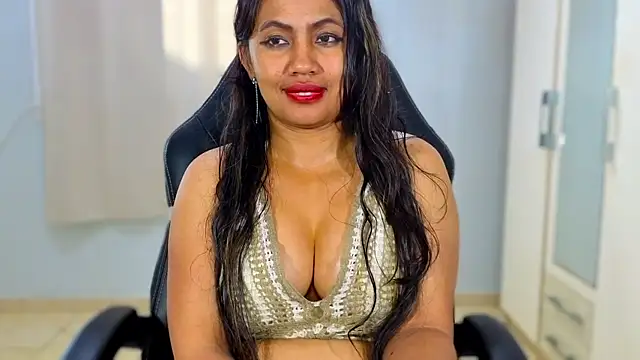 FannyXhot Show in webcam