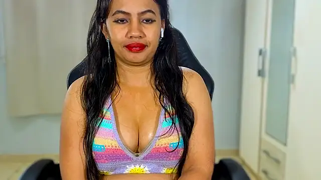 FannyXhot Chat XXX in diretta