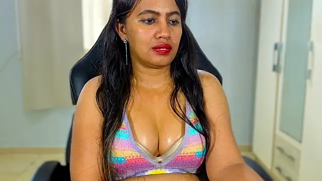 FannyXhot Pertunjukan Webcam