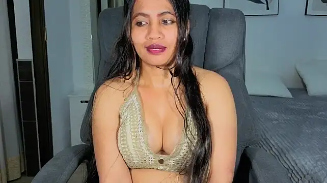 FannyXhot Adlı Modelin Web Kamerası Şovu