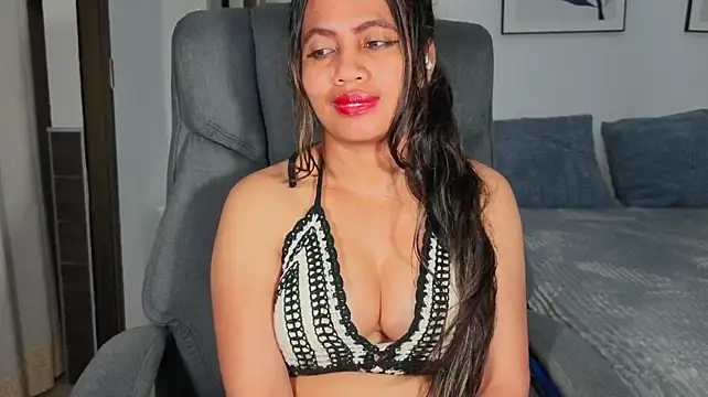 FannyXhotn Webbikameraesitys