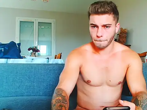 Elkafit28 Show in webcam