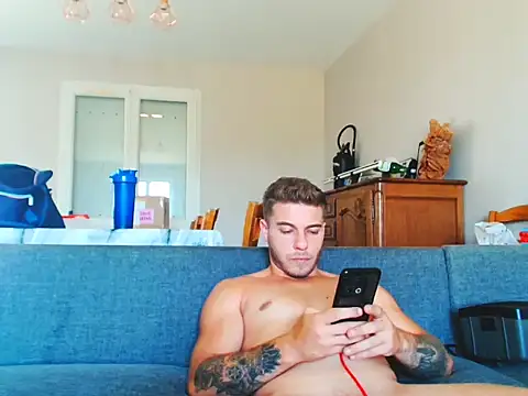 Elkafit28 Webcam Show