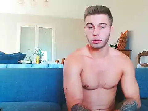 Elkafit28 Show in webcam