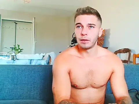 Elkafit28 Шоу с уебкамера