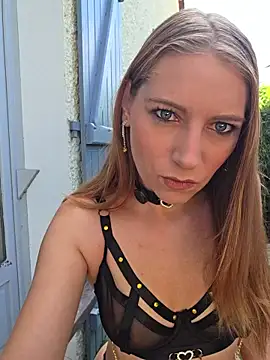 XLisaxx 웹캠 쇼