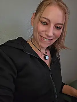 Chat XXX en directo de XLisaxx
