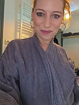 XLisaxx webcam show