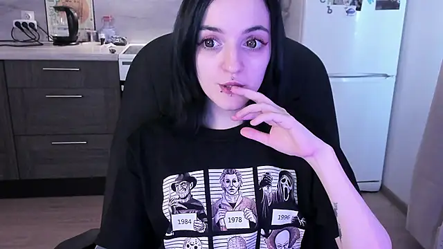 miura_moon's Live XXX Chat