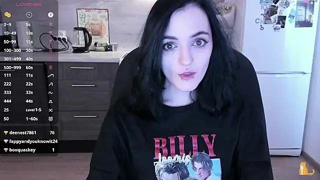 Chat XXX en directo de lina__tyaaan