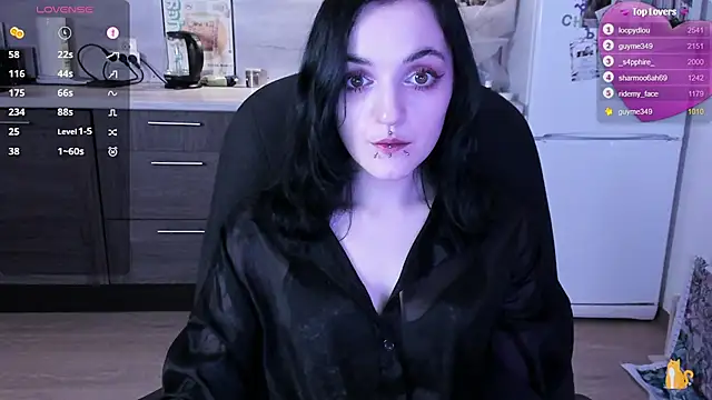 XXX chat uživo modela lina__tyaaan