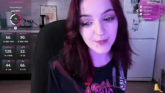 צ'אט XXX בשידור חי של lina__tyaaan